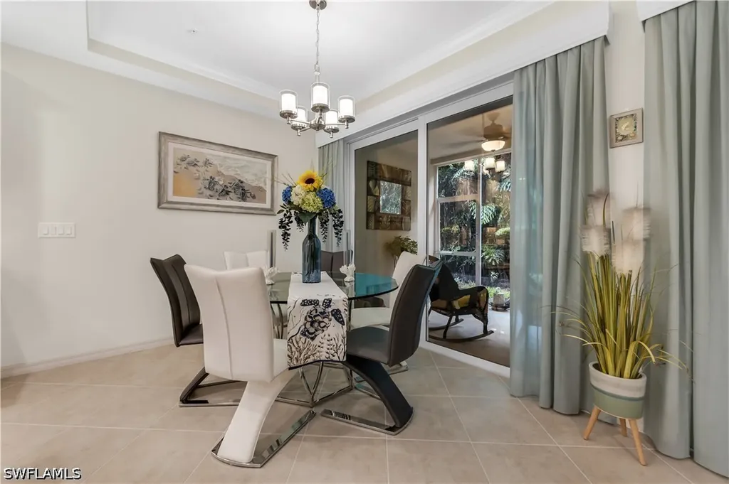 6959 Avalon Circle Naples FL 34112