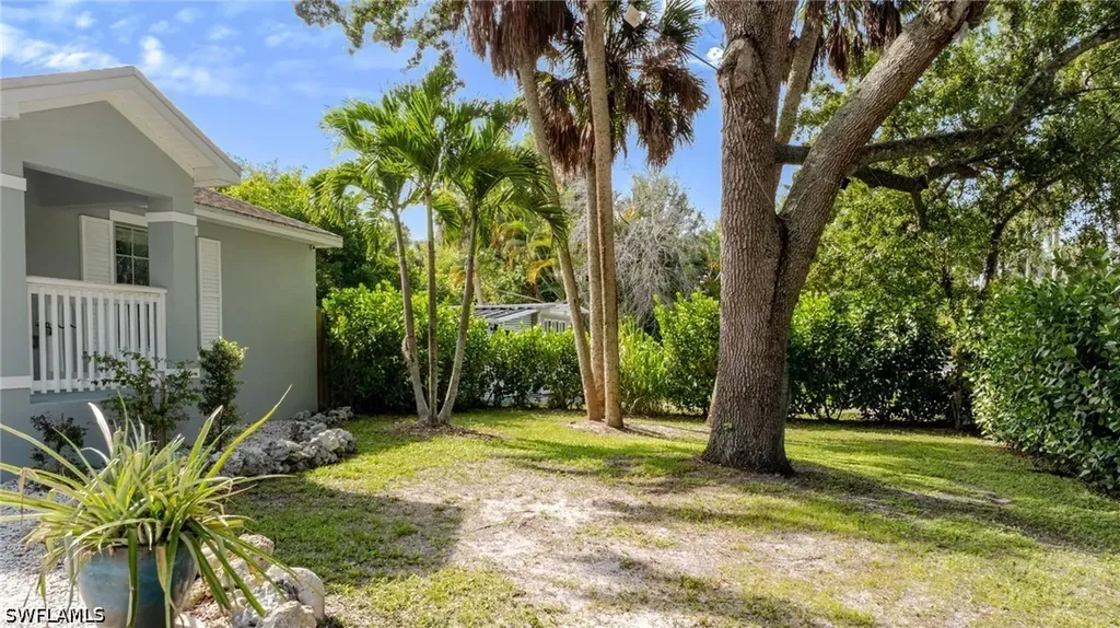 211 Palmacea Road Fort Myers FL 33905