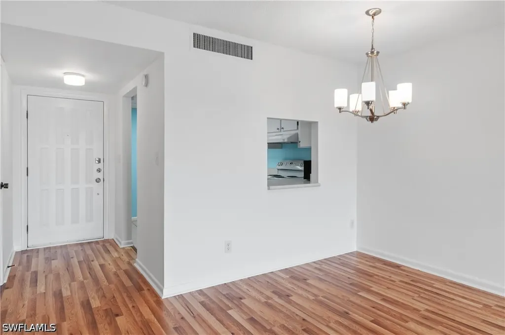 13 High Point Circle N Naples FL 34103