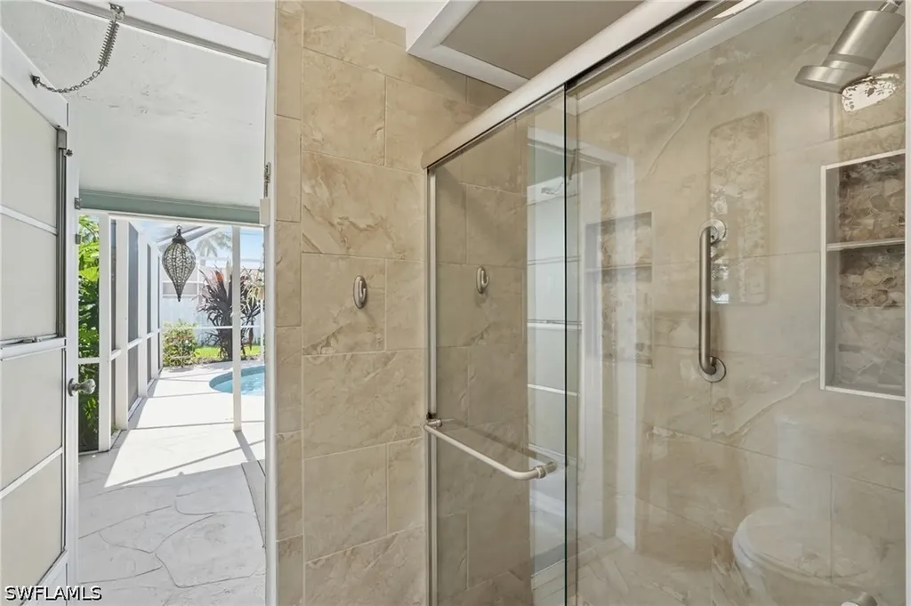 329 SE 16th Place Cape Coral FL 33990