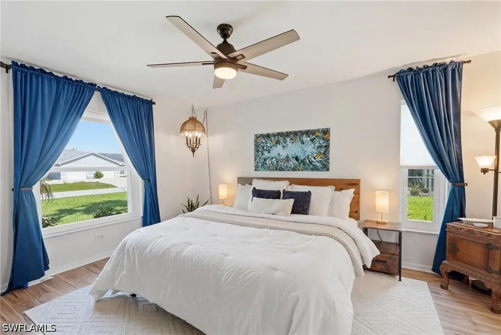 329 SE 16th Place Cape Coral FL 33990