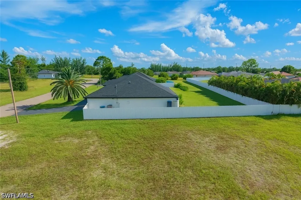 4000 NE 9th Avenue Cape Coral FL 33909