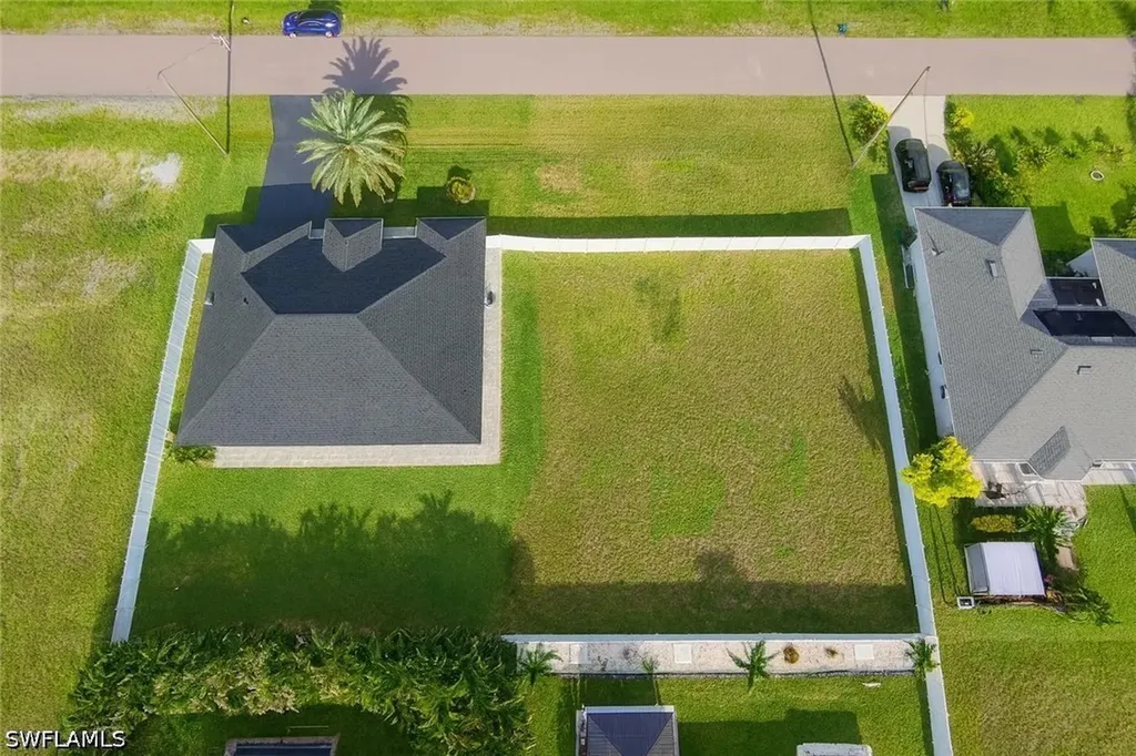 4000 NE 9th Avenue Cape Coral FL 33909