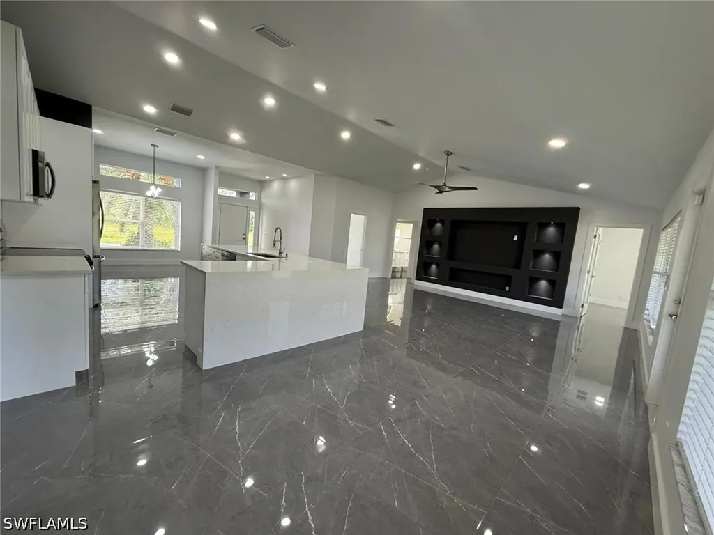 4000 NE 9th Avenue Cape Coral FL 33909