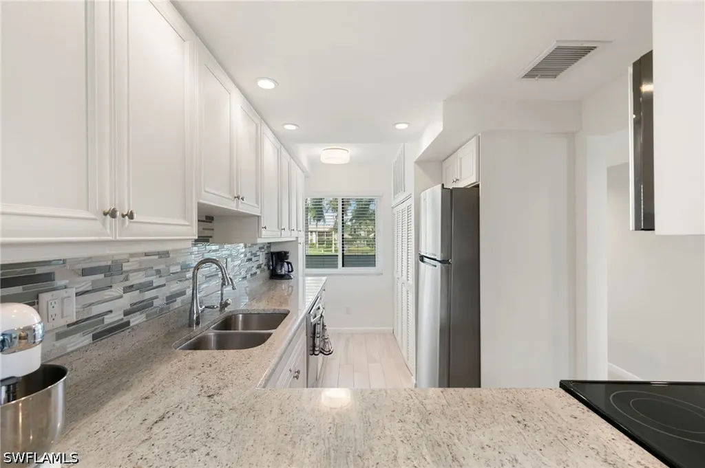 750 W Elkcam Circle Marco Island FL 34145