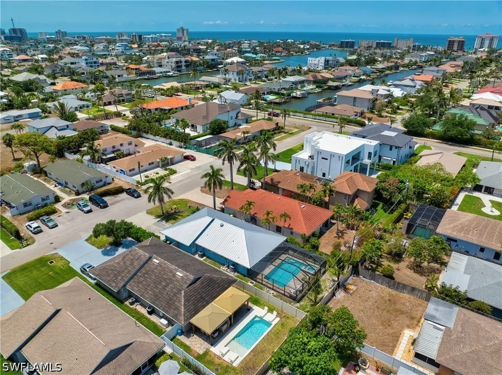 523 107th Avenue N Naples FL 34108