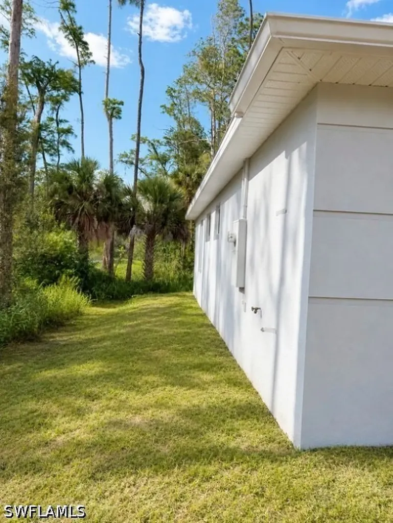 302 Stonybrook Avenue Lehigh Acres FL 33972