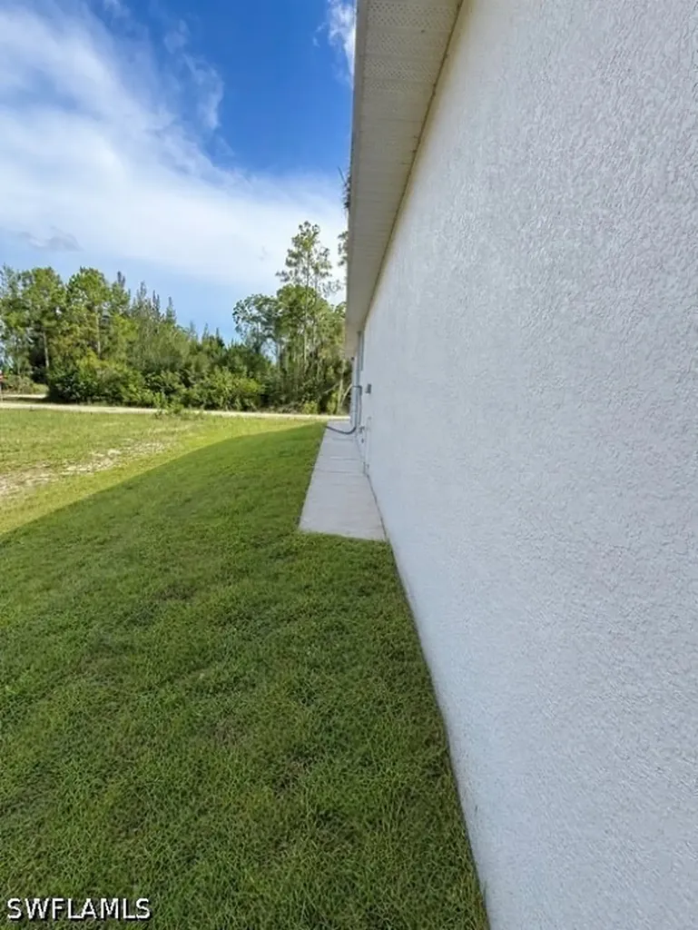 302 Stonybrook Avenue Lehigh Acres FL 33972