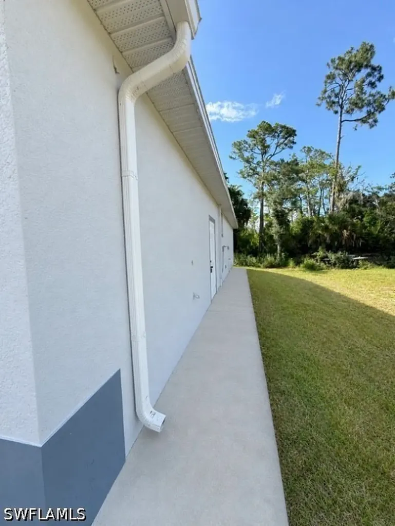 302 Stonybrook Avenue Lehigh Acres FL 33972