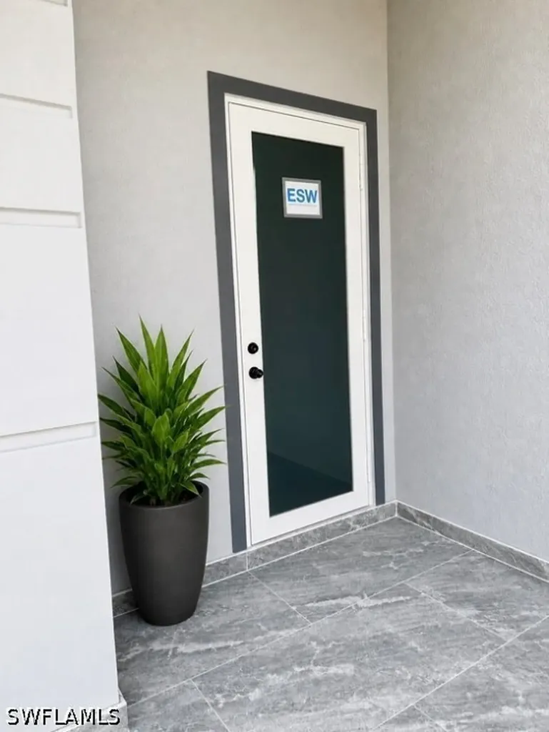 302 Stonybrook Avenue Lehigh Acres FL 33972