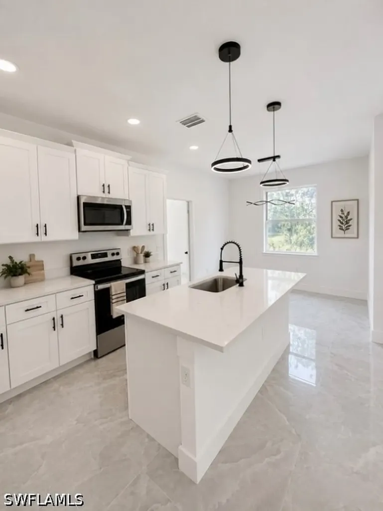 302 Stonybrook Avenue Lehigh Acres FL 33972