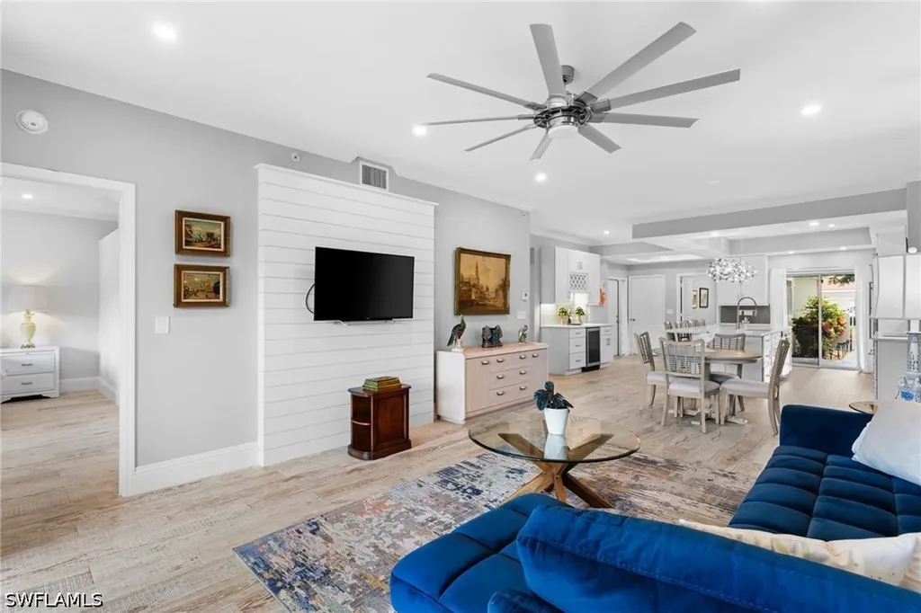 5140 Cobble Creek Court Naples FL 34110