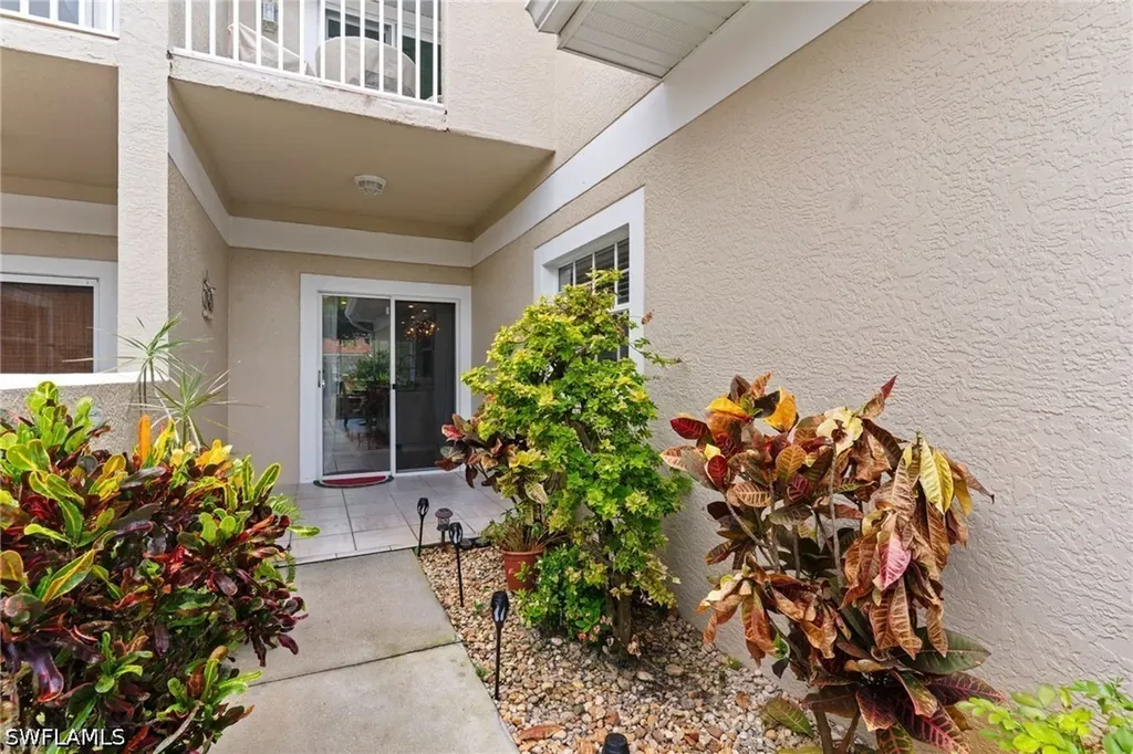 5140 Cobble Creek Court Naples FL 34110
