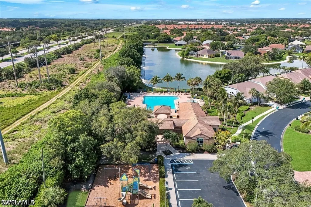 7756 Gardner Drive Naples FL 34109