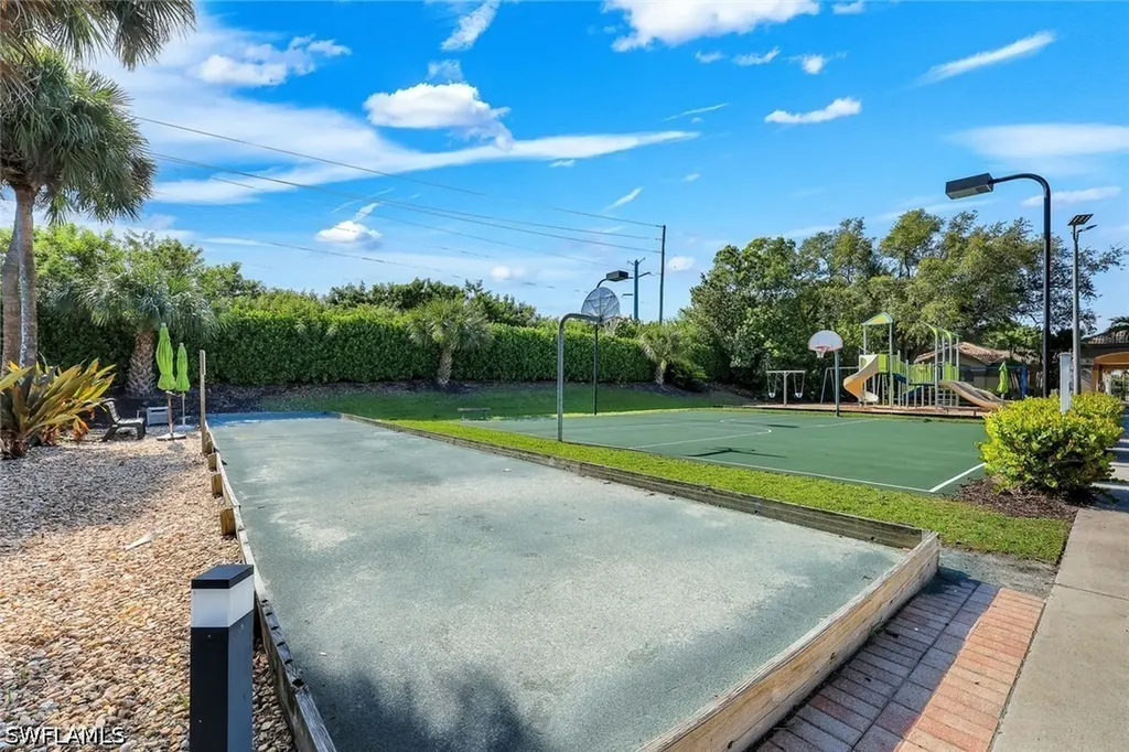 7756 Gardner Drive Naples FL 34109