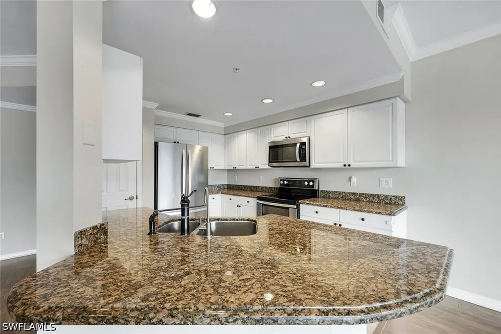 7756 Gardner Drive Naples FL 34109