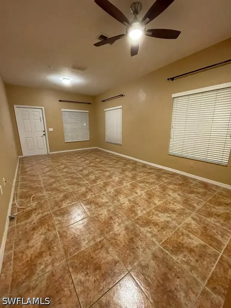 3265 Amanda Lane Naples FL 34109