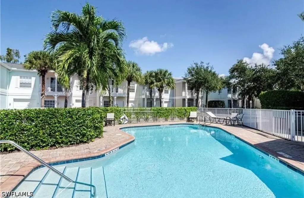 3265 Amanda Lane Naples FL 34109