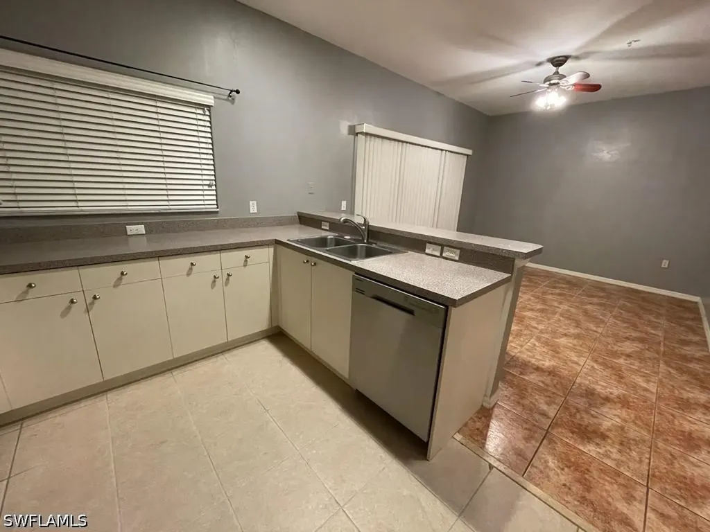 3265 Amanda Lane Naples FL 34109