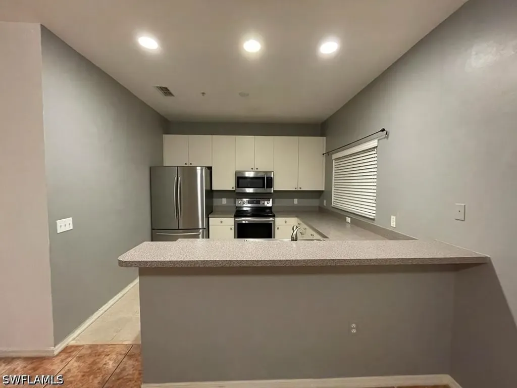 3265 Amanda Lane Naples FL 34109