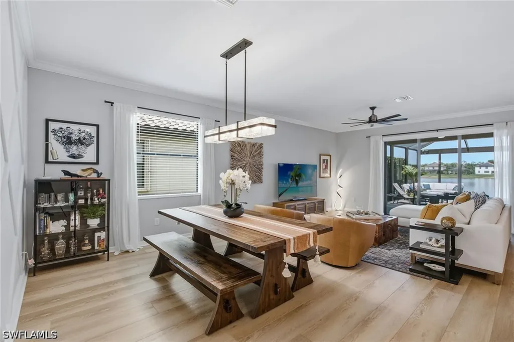 9396 Glenforest Drive Naples FL 34120