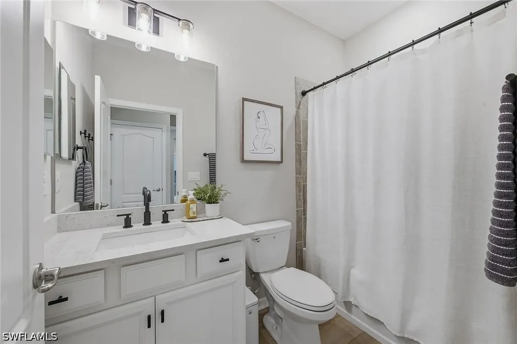 9396 Glenforest Drive Naples FL 34120