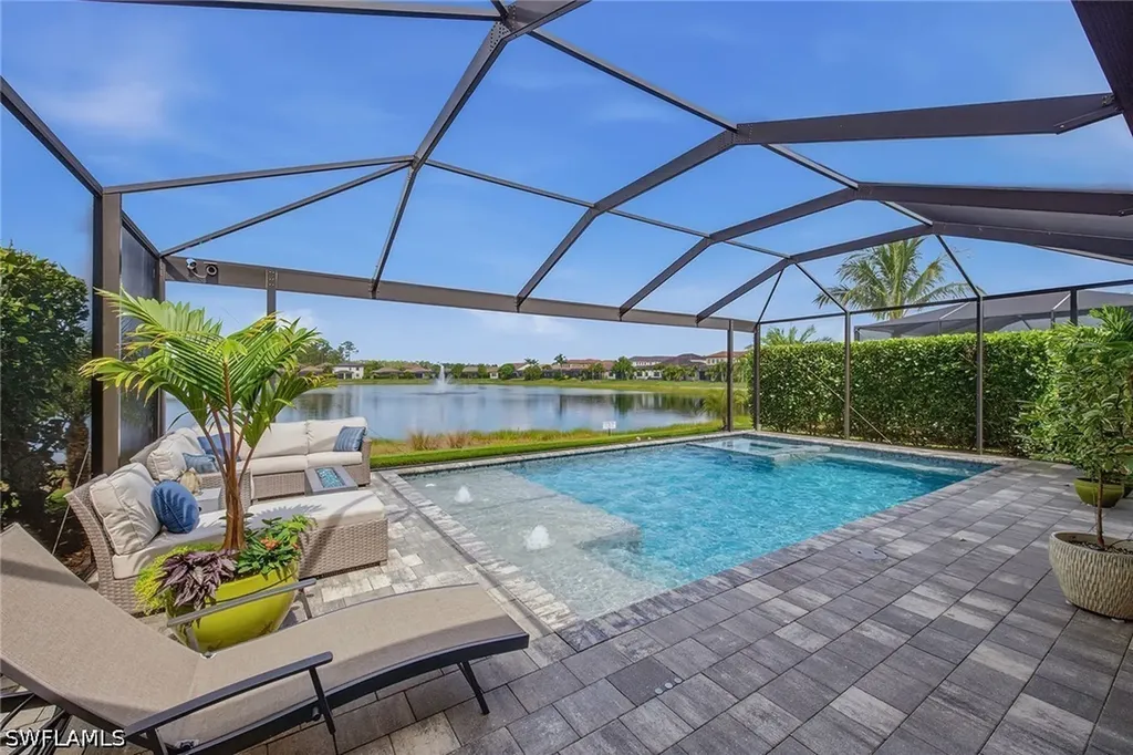 9396 Glenforest Drive Naples FL 34120