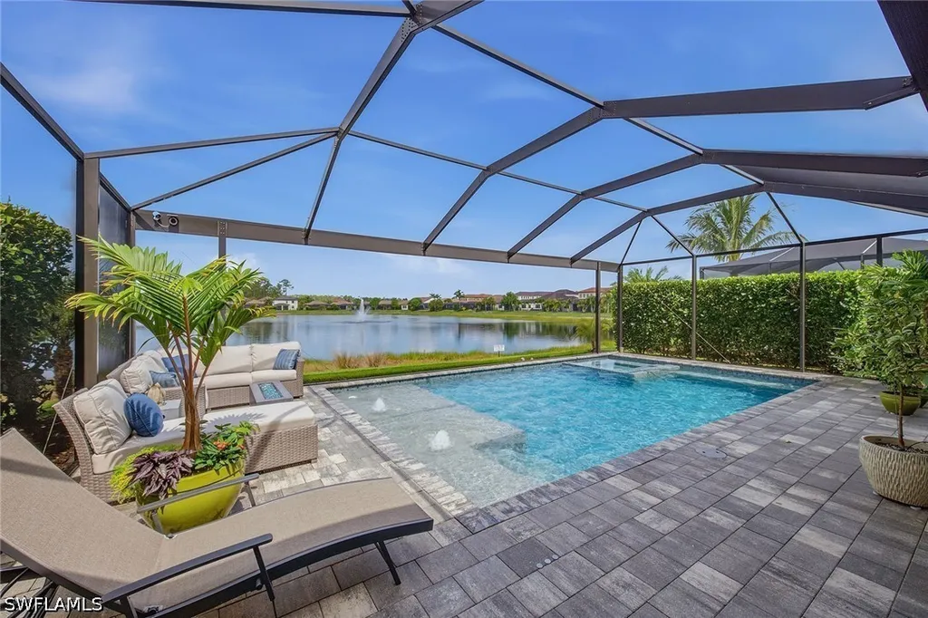9396 Glenforest Drive Naples FL 34120