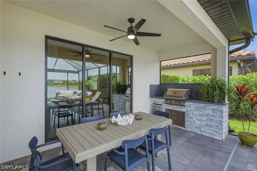 9396 Glenforest Drive Naples FL 34120