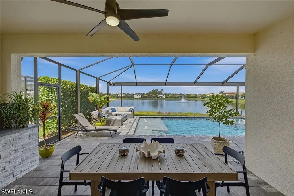 9396 Glenforest Drive Naples FL 34120