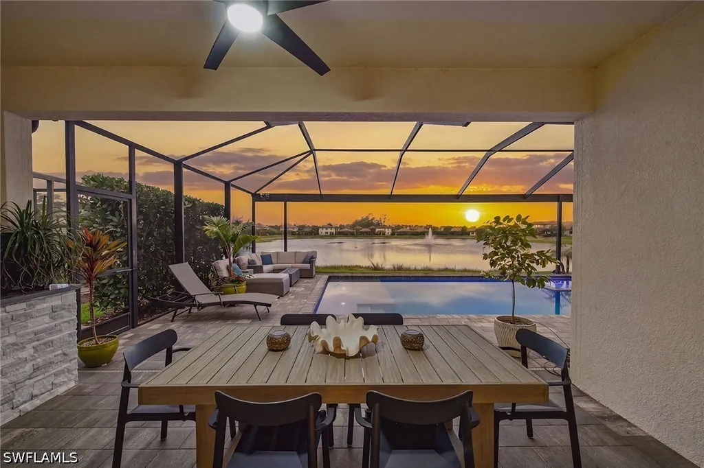 9396 Glenforest Drive Naples FL 34120
