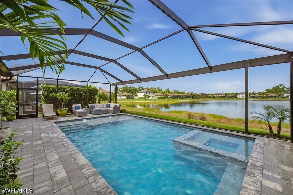 9396 Glenforest Drive Naples FL 34120