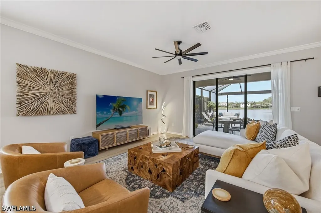 9396 Glenforest Drive Naples FL 34120