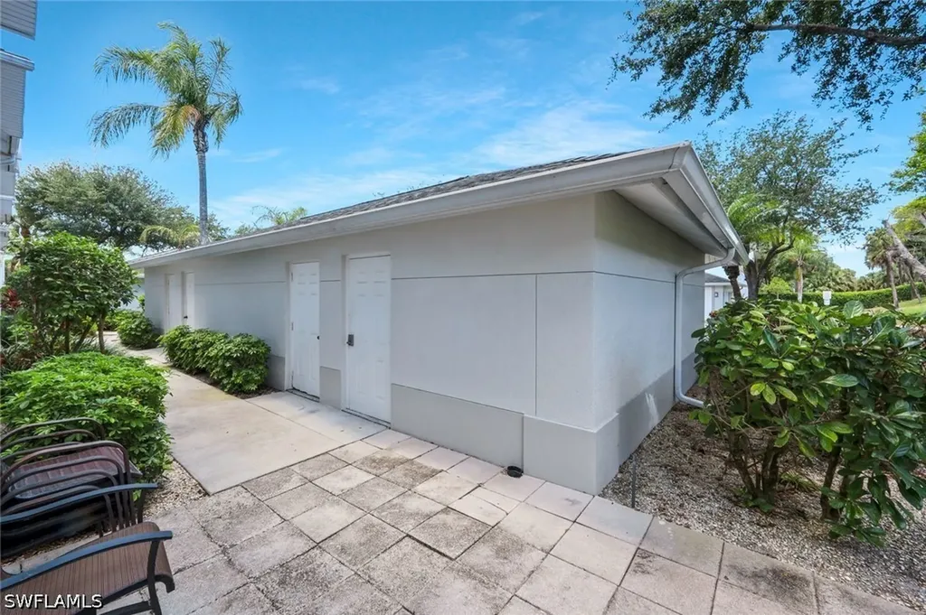 1340 Charleston Square Drive Naples FL 34110
