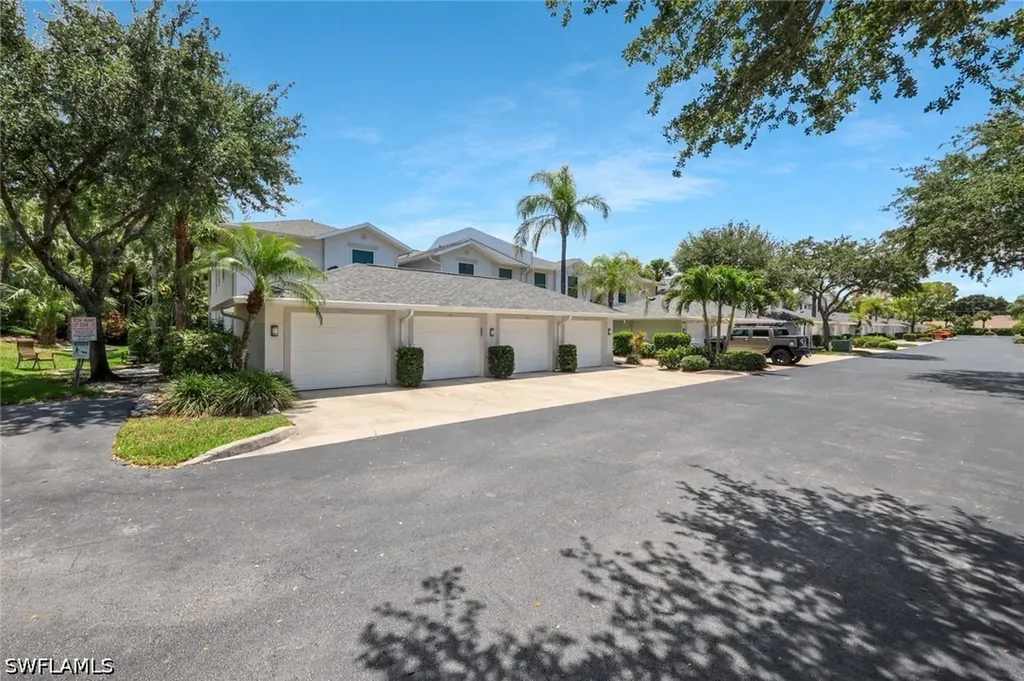 1340 Charleston Square Drive Naples FL 34110