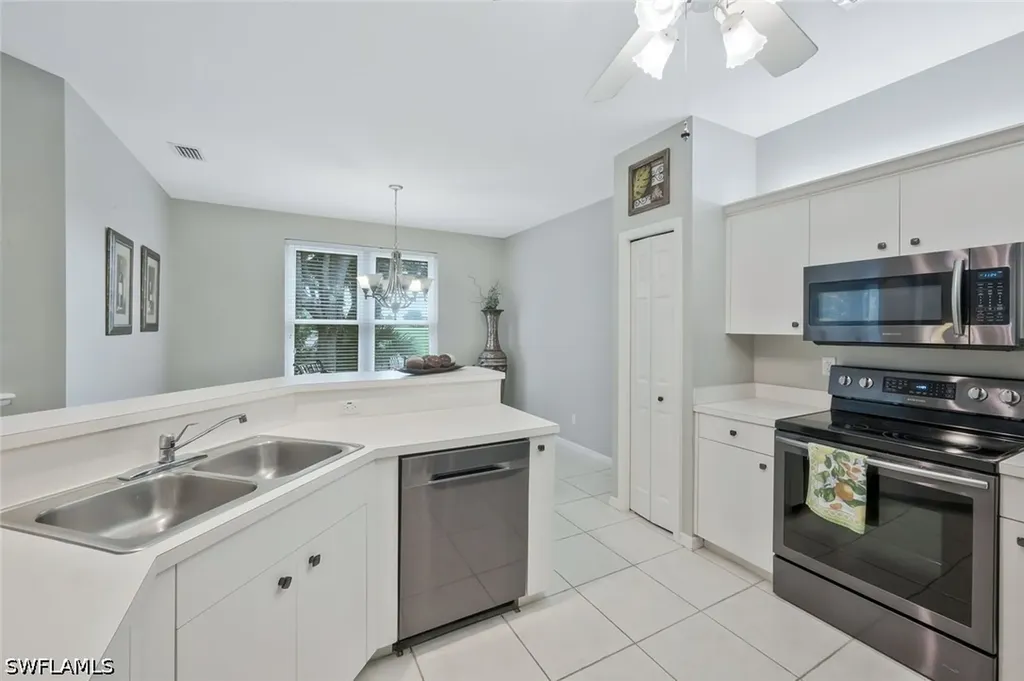 1340 Charleston Square Drive Naples FL 34110
