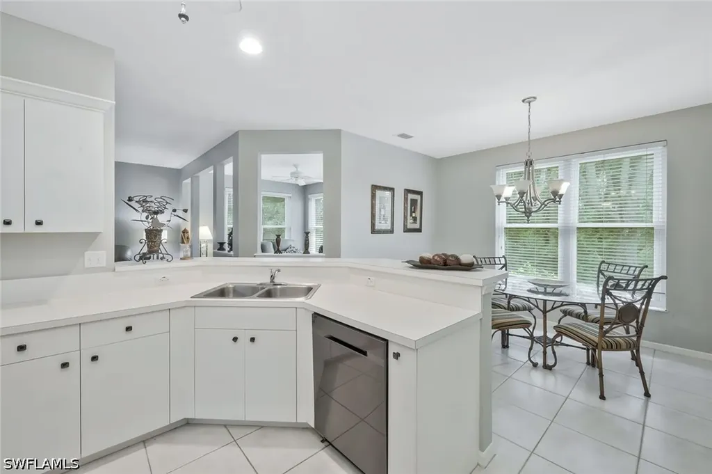 1340 Charleston Square Drive Naples FL 34110