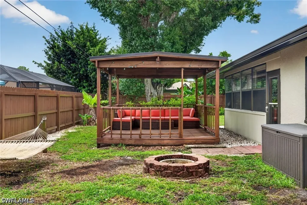 18185 Hilda Drive Fort Myers FL 33967