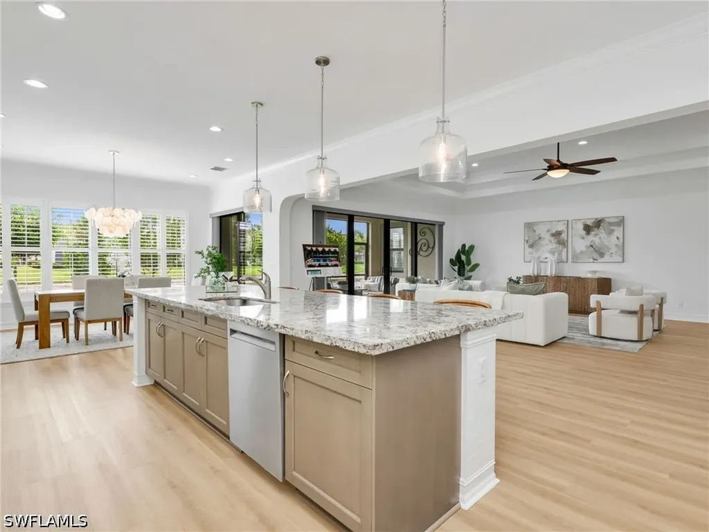 9454 Greenleigh Court Naples FL 34120