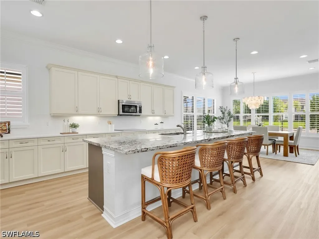 9454 Greenleigh Court Naples FL 34120