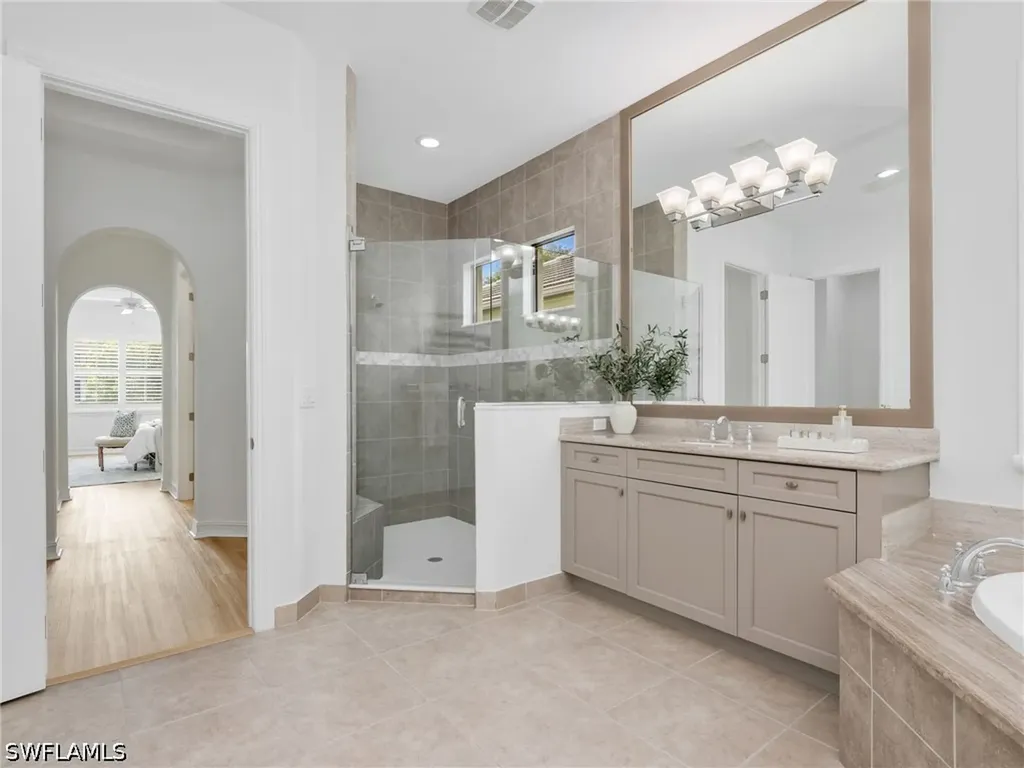 9454 Greenleigh Court Naples FL 34120