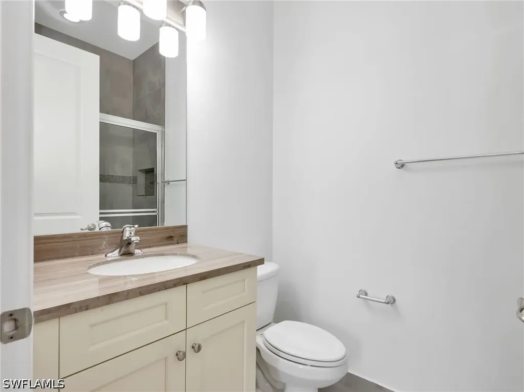 9454 Greenleigh Court Naples FL 34120