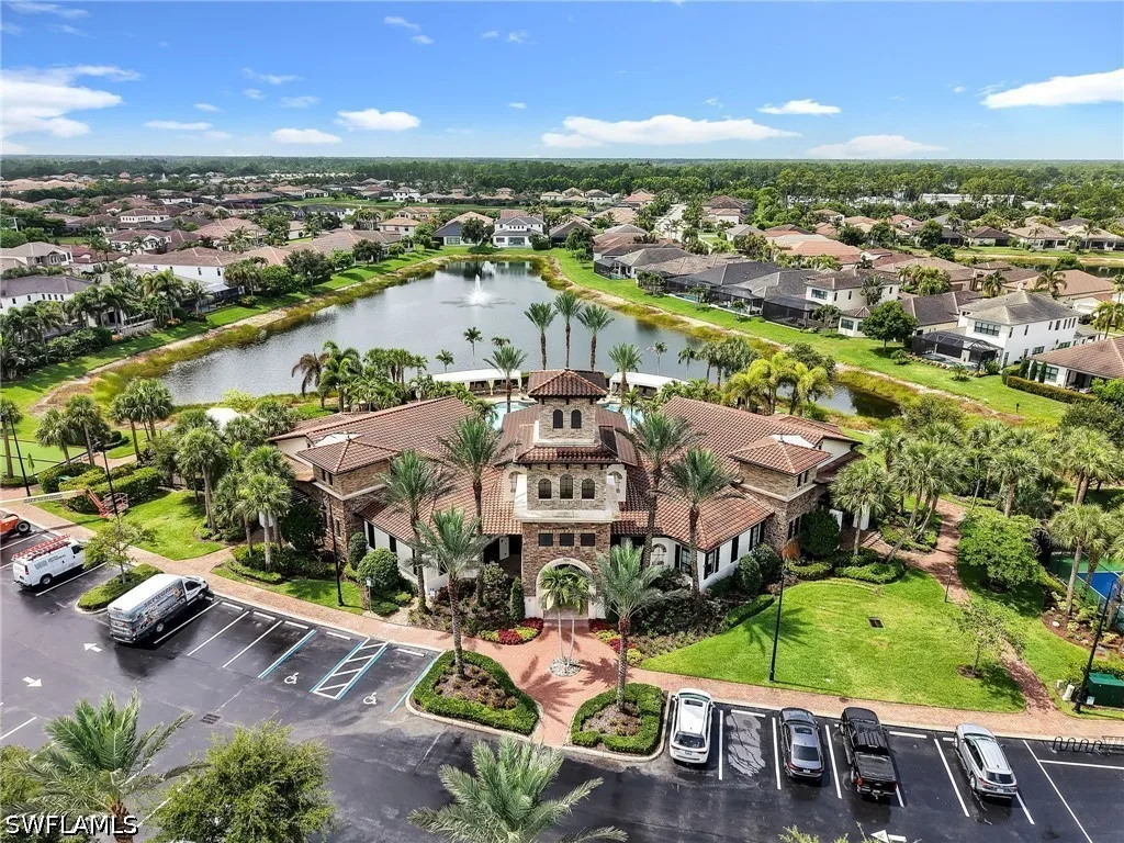 9454 Greenleigh Court Naples FL 34120