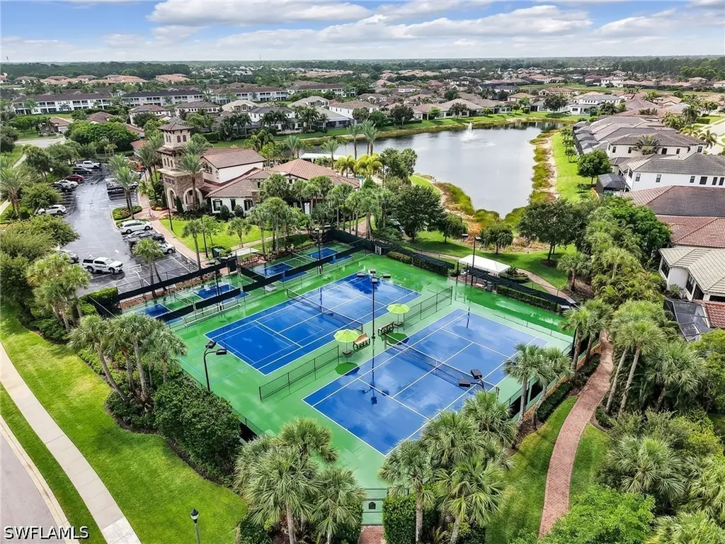 9454 Greenleigh Court Naples FL 34120