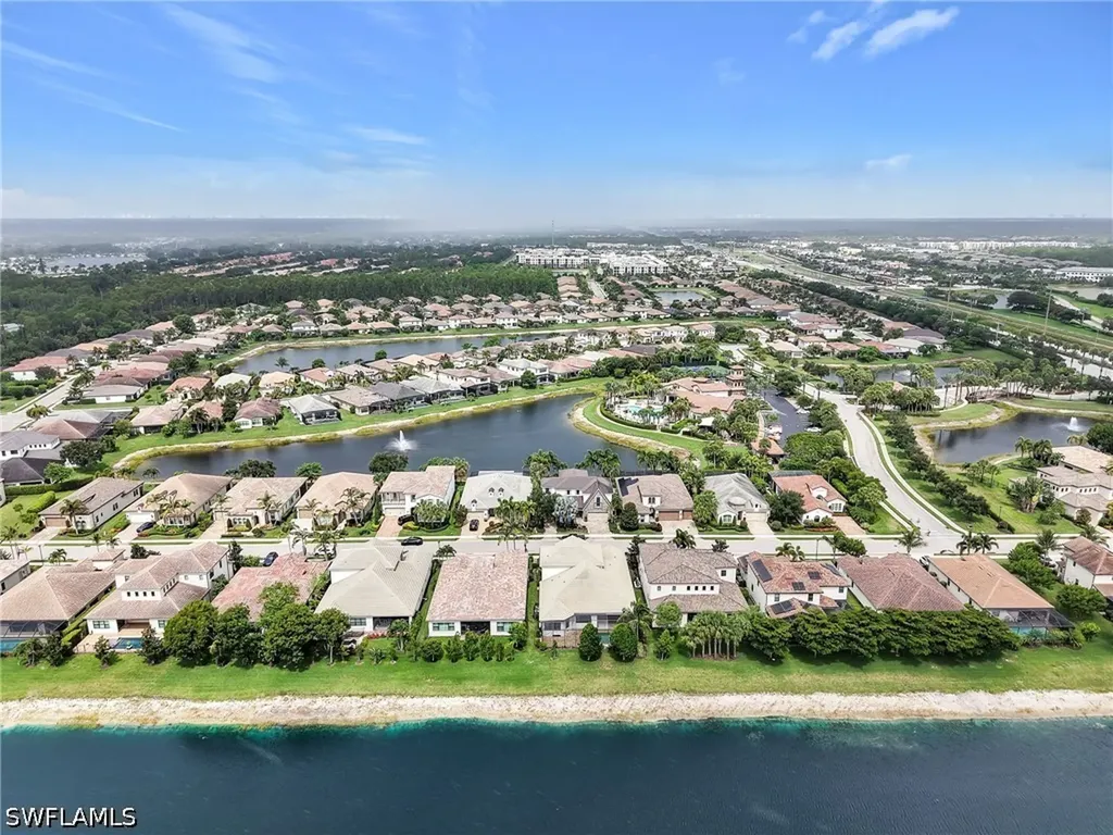 9454 Greenleigh Court Naples FL 34120