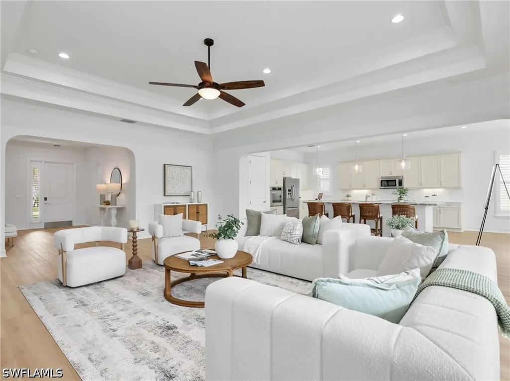 9454 Greenleigh Court Naples FL 34120