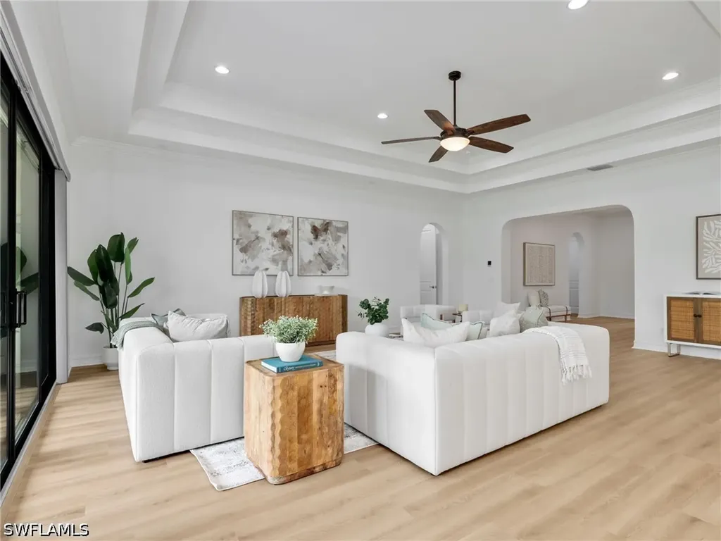 9454 Greenleigh Court Naples FL 34120