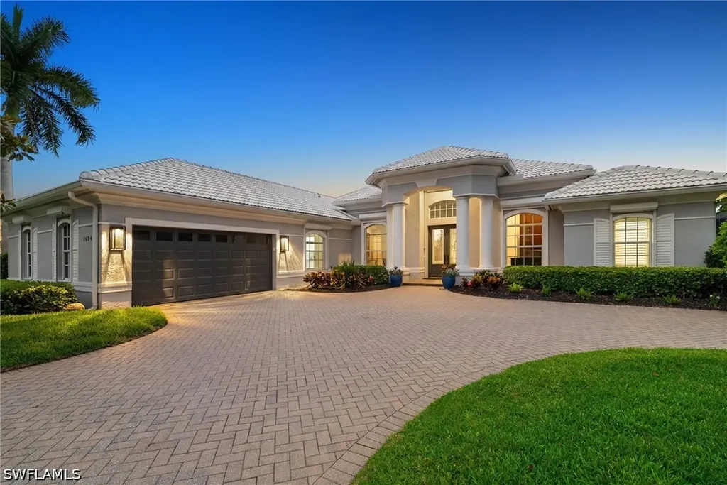 1624 Manchester Court Naples FL 34109