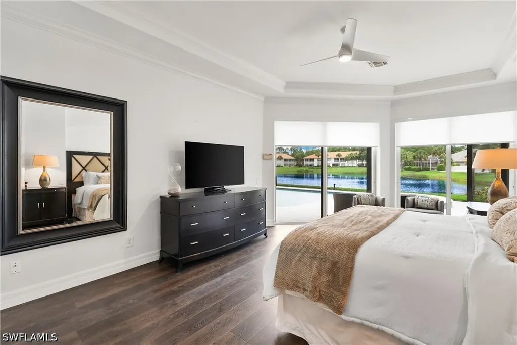 1624 Manchester Court Naples FL 34109