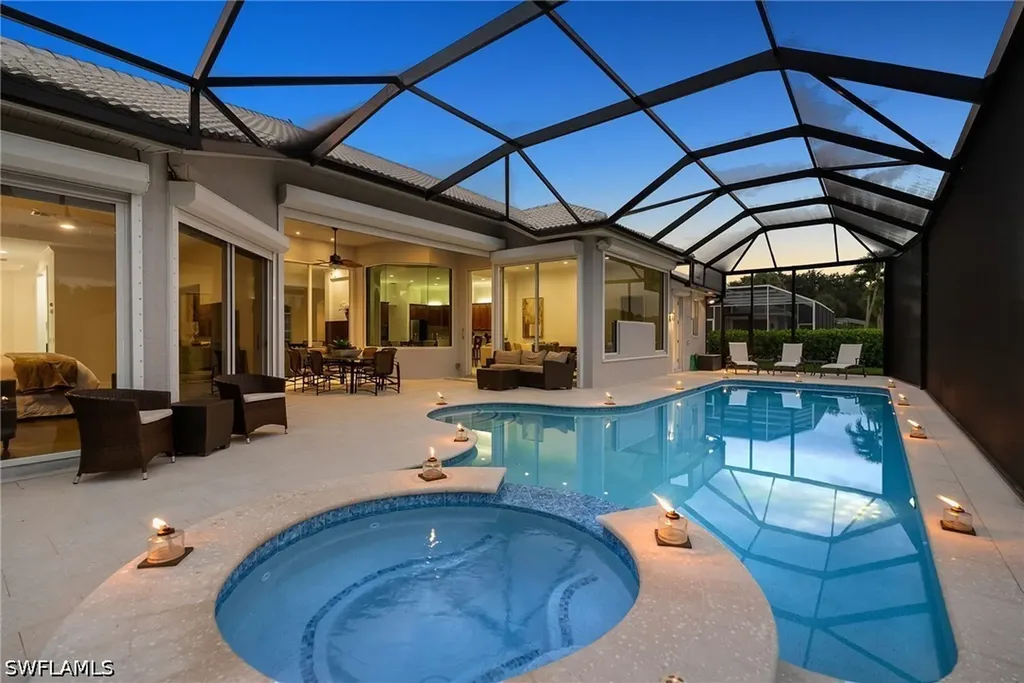 1624 Manchester Court Naples FL 34109